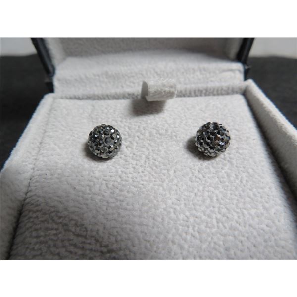 14K Yellow gold earrings - see description and photos
