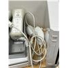Image 4 : 2 Nintendo Wii Consoles and Accessories - see all photos, no tested