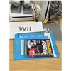 Image 6 : 2 Nintendo Wii Consoles and Accessories - see all photos, no tested