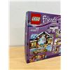 Image 3 : New/Sealed LEGO Friends 41322 Snow Resort Ice Rink 307 pcs
