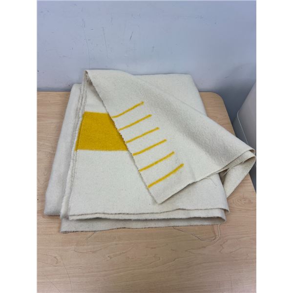 Vintage 6 Pt. Yellow Strip Wool Blanket Approx: 84x72" good used condition