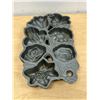Image 1 : John Wright Cast Iron Flower Muffin Pan Approx: 14x7.5"