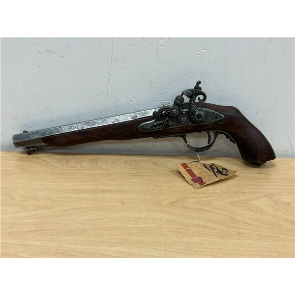 Decorative Percussion Style Firearm 15"