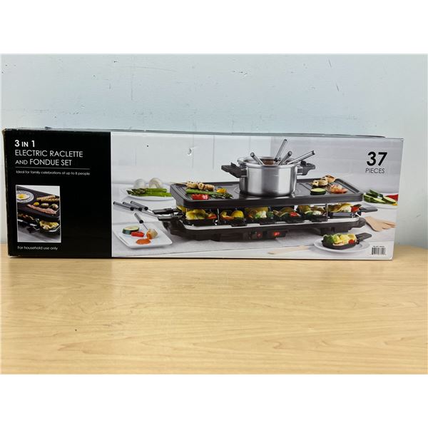 New 3 in 1 Electric Grill / Fondue Set - see all photos