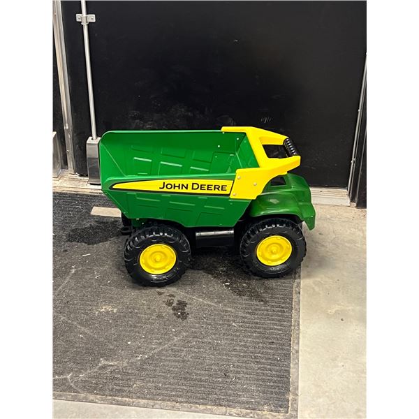 Large John Deere Dump Truck Approx: 22x11 & 13"T