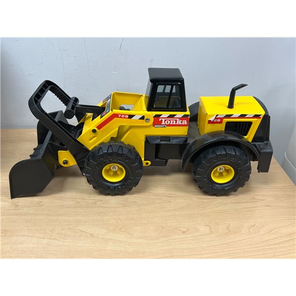 Nice Mighty Tonka Loader Truck 22"