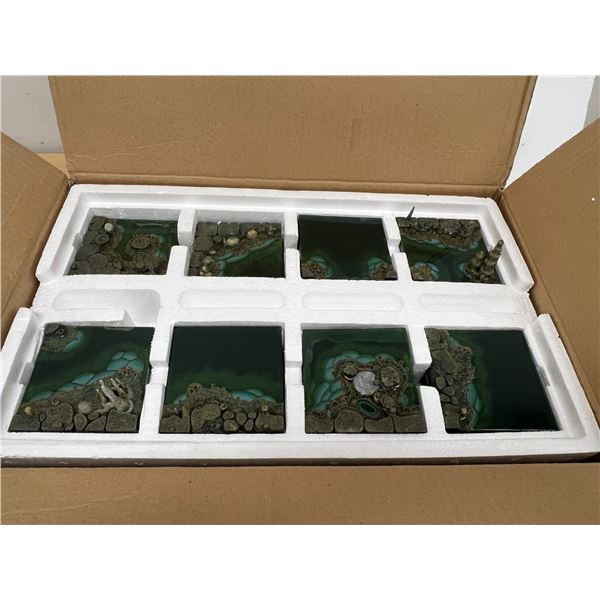 Dwarven Forge Pieces - box not labelled - see all photos