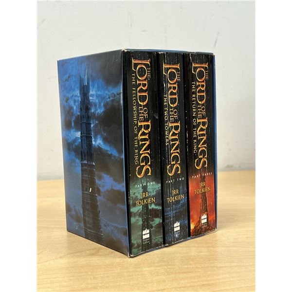 2002 The Lord of the Rings J.R.R. Tolkien 3 Book Set Harper Collins