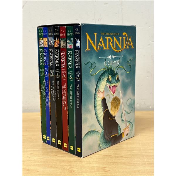 The Chronicles of Narnia C.S. Lewis 7 Book Set