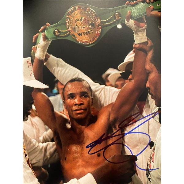 Boxing Champion Oscar De La Hoya signed photo