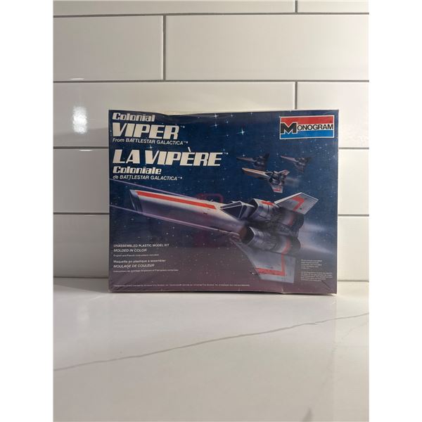 Monogram Battlestar Colonial Viper Sealed