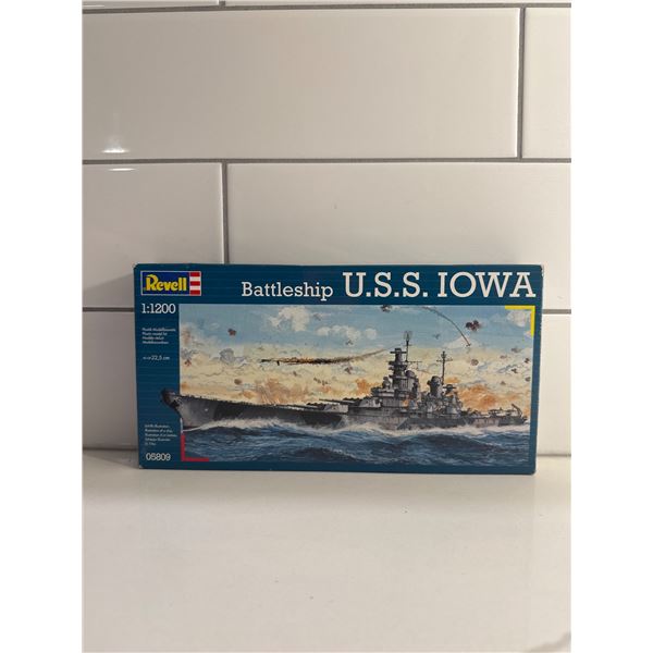 Revell 1:1200 scale U.S.S IOWA