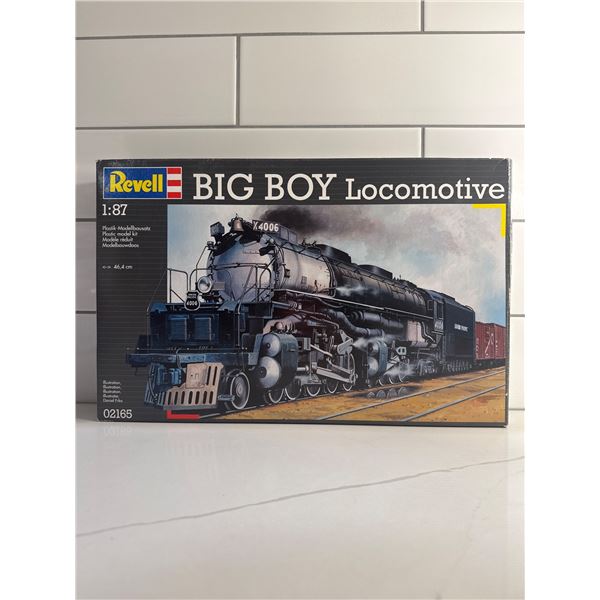 Revell 1:87 scale BigBoy Locomotive