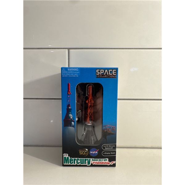 Space Collection 1:72 scale Mercury space Craft