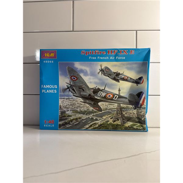 ICM 1:48 scale Spitfire HF.IX E