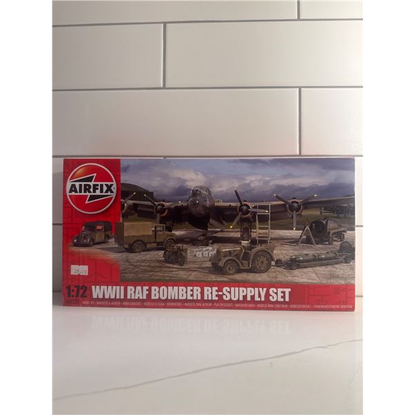 Airfix 1:72 scale WWII RAF Bomber RE-Supply Set