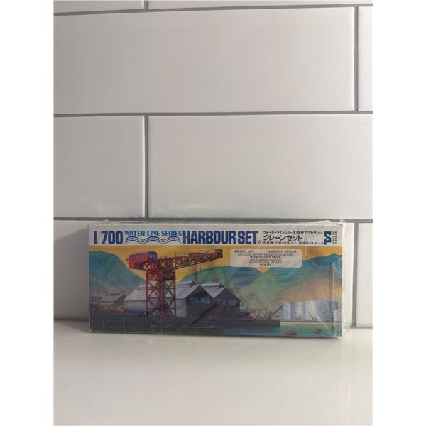 Borgfeldt Toys 1:700 scale Harbour Set Sealed