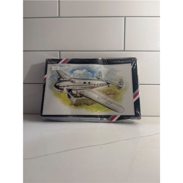 Special Hobby 1:72 scale L.12 Electra Junior Sealed