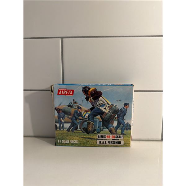 Airfix HO Scale RAF Personnel