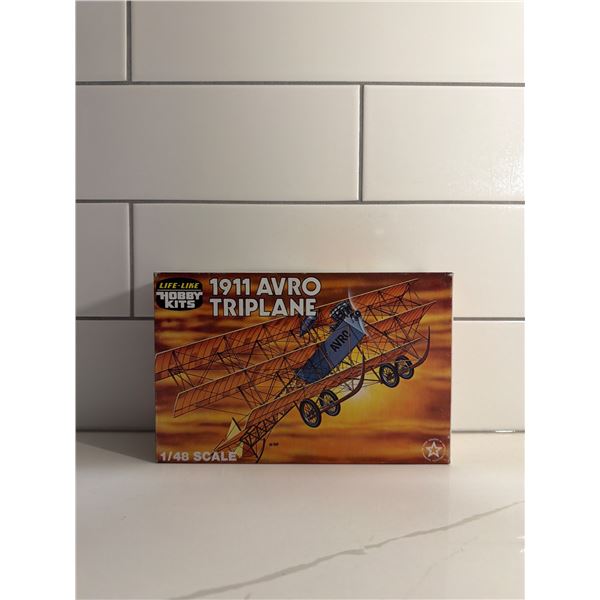 Life Like Hobbey Kits 1:48 scale 1911 Avro Triplane