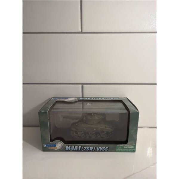 Dragon Armor 1:72 Scale M4A1 Tank