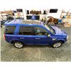 Image 13 : PARKSVILLE-2010 LAND ROVER LR2 BLUE 204190 KMS ALL WHEEL DRIVE- J153554