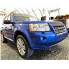 Image 8 : PARKSVILLE-2010 LAND ROVER LR2 BLUE 204190 KMS ALL WHEEL DRIVE- J153554