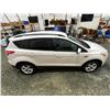 Image 13 : PARKSVILLE - 2015 FORD ESCAPE SE, WHITE, 134711 KMS, FOUR WHEEL DRIVE. - DC70403