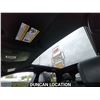 Image 39 : DUNCAN - 2019 LAND ROVER DISCOVERY, WHITE, 168942 KMS, ALL WHEEL DRIVE. - D828830