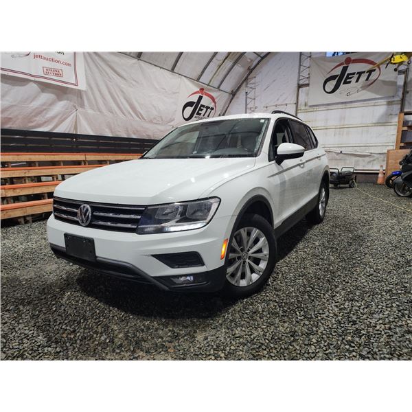PARKSVILLE - 2018 VW TIGUAN, WHITE, 139544 KMS, ALL WHEEL DRIVE. - D087979