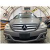 Image 5 : PARKSVILLE - 2010 MERCEDES B200, SILVER, 137588 KMS, FRONT WHEEL DRIVE. - D509223