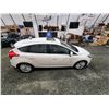 Image 13 : PARKSVILLE - 2014 FORD FOCUS TITANIUM, WHITE, 128288 KMS, FRONT WHEEL DRIVE. - D273364
