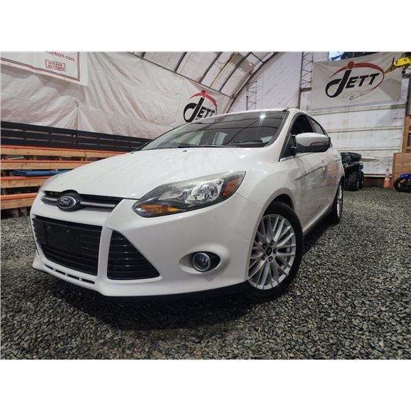 PARKSVILLE - 2014 FORD FOCUS TITANIUM, WHITE, 128288 KMS, FRONT WHEEL DRIVE. - D273364