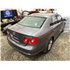 Image 14 : PARKSVILLE - 2006 VOLKSWAGEN JETTA 153038 KMS GREY FRONT WHEEL DRIVE - D615470