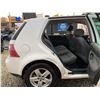 Image 40 : PARKSVILLE - 2008 VOLKSWAGEN GOLF, WHITE, 224211 KMS, FRONT WHEEL DRIVE. - D011941