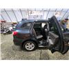 Image 41 : PARKSVILLE - 2010 HYUNDAI SANTE FE, BLUE, 167018 KMS, FOUR WHEEL DRIVE. - D340172