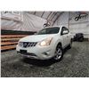 Image 1 : PARKSVILLE - 2013 NISSAN ROGUE, WHITE, 218590 KMS, FOUR WHEEL DRIVE. - B146425