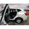 Image 45 : PARKSVILLE - 2013 NISSAN ROGUE, WHITE, 218590 KMS, FOUR WHEEL DRIVE. - B146425