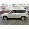 Image 23 : PARKSVILLE - 2012 SUBARU FORESTER 213144KMS WHITE ALL WHEEL DRIVE - D433731
