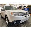 Image 8 : PARKSVILLE - 2012 SUBARU FORESTER 213144KMS WHITE ALL WHEEL DRIVE - D433731
