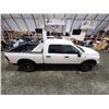 Image 13 : PARKSVILLE - 2015 RAM 1500 OUTDOORSMAN, WHITE, 233349 KMS, 4X4. - D678148