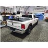 Image 16 : PARKSVILLE - 2015 RAM 1500 OUTDOORSMAN, WHITE, 233349 KMS, 4X4. - D678148