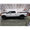 Image 23 : PARKSVILLE - 2015 RAM 1500 OUTDOORSMAN, WHITE, 233349 KMS, 4X4. - D678148