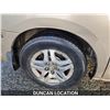 Image 24 : DUNCAN - 2005 HONDA ODYSSEY, GOLD, 246988 KMS, FRONT WHEEL DRIVE. - D505658