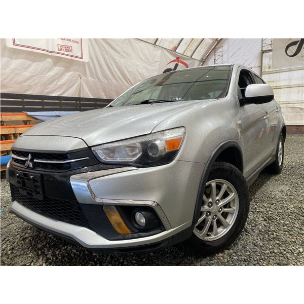 PARKSVILLE - 2018 MITSUBISHI RVR, GREY, 198127 KMS, FOUR WHEEL DRIVE. - D601778