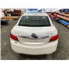 Image 19 : PARKSVILLE - 2010 BUICK LACROSSE WHITE 166024 KMS - B126925