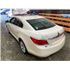 Image 22 : PARKSVILLE - 2010 BUICK LACROSSE WHITE 166024 KMS - B126925