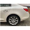 Image 29 : PARKSVILLE - 2010 BUICK LACROSSE WHITE 166024 KMS - B126925