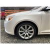 Image 31 : PARKSVILLE - 2010 BUICK LACROSSE WHITE 166024 KMS - B126925