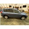 Image 12 : PARKSVILLE - 2012 TOYOTA RAV4 BLUE 262259 KMS - B250317